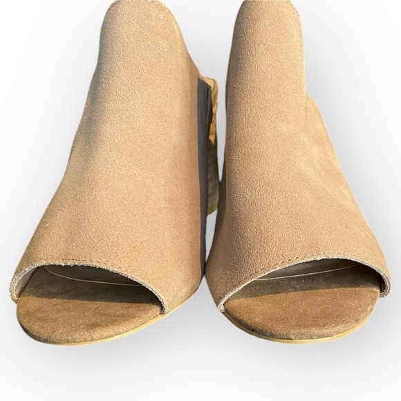 10-017 Sbicca Suede Block Espadrille Sandals - Picture 6 of 13